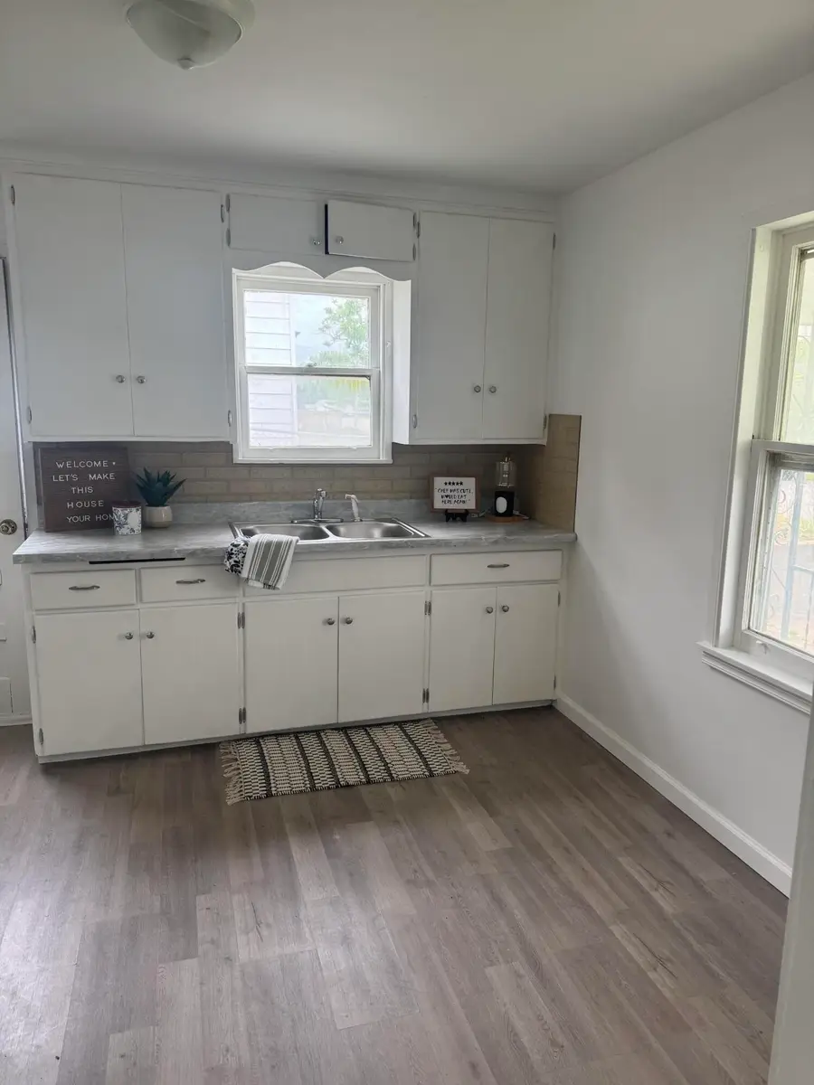 1014 Sycamore, Carthage, MO 64836 - #3