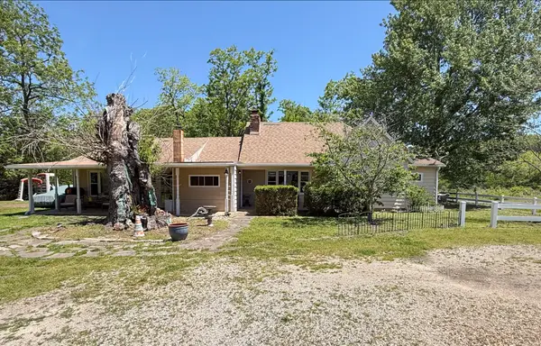 4187 E State Highway Cc, Fair Grove, MO 65648