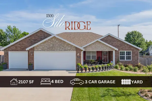 1500 E Silo Ridge Drive, Ozark, MO 65721