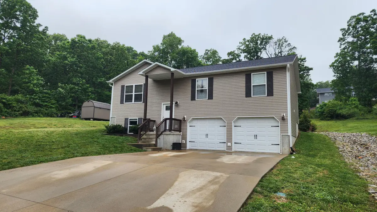 231 S Utah Avenue, West Plains, MO 65775 - #1