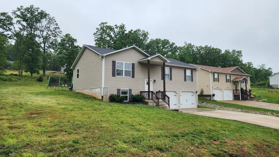 231 S Utah Avenue, West Plains, MO 65775 - #2