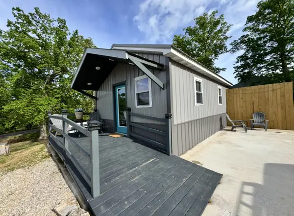 17433 State Highway 19 S, Eminence, MO 65466
