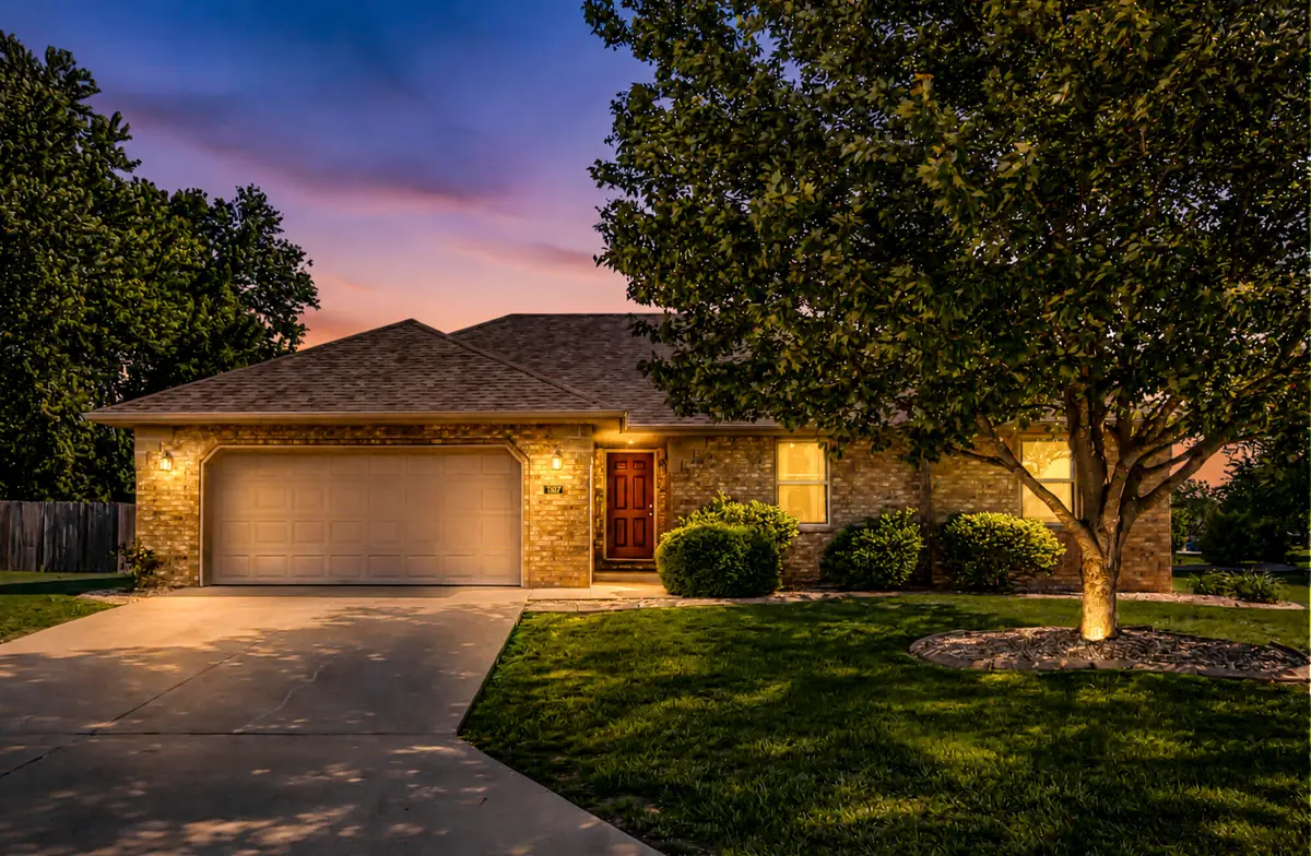 807 E Sandpiper Drive, Ozark, MO 65721 - #1