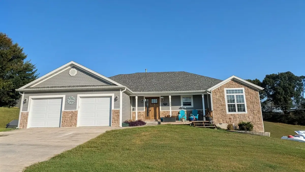 303 Melton Way, Cassville, MO 65625 - #1