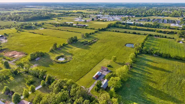 000 Lawrence 2200, Marionville, MO 65705