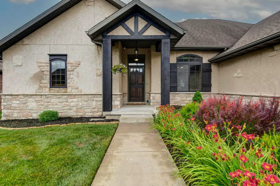4604 E Kentbrook Drive, Springfield, MO 65802 - #3