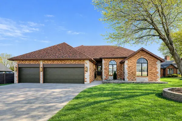 4916 S Buckingham Lane, Springfield, MO 65810