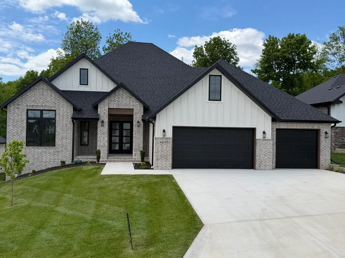6027 S Holland Avenue, Springfield, MO 65810 - #1