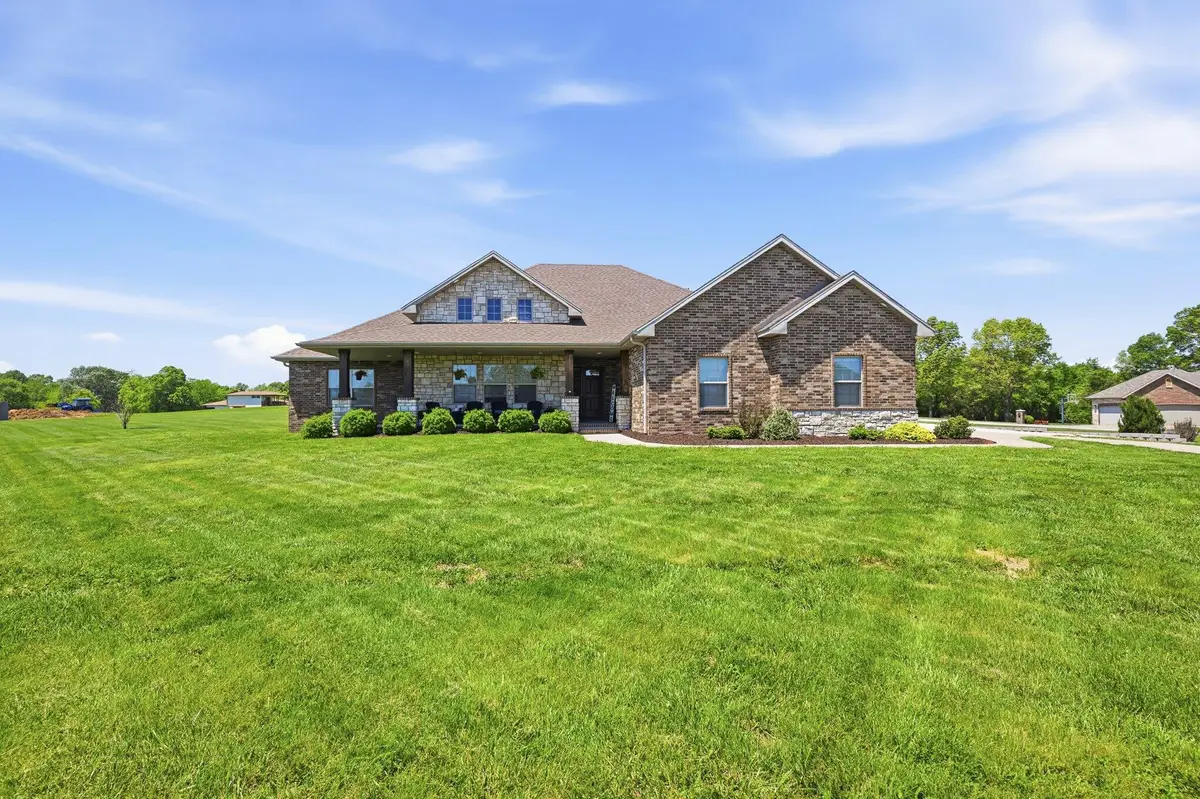 1712 S Songbird Circle, Nixa, MO 65714 - #1