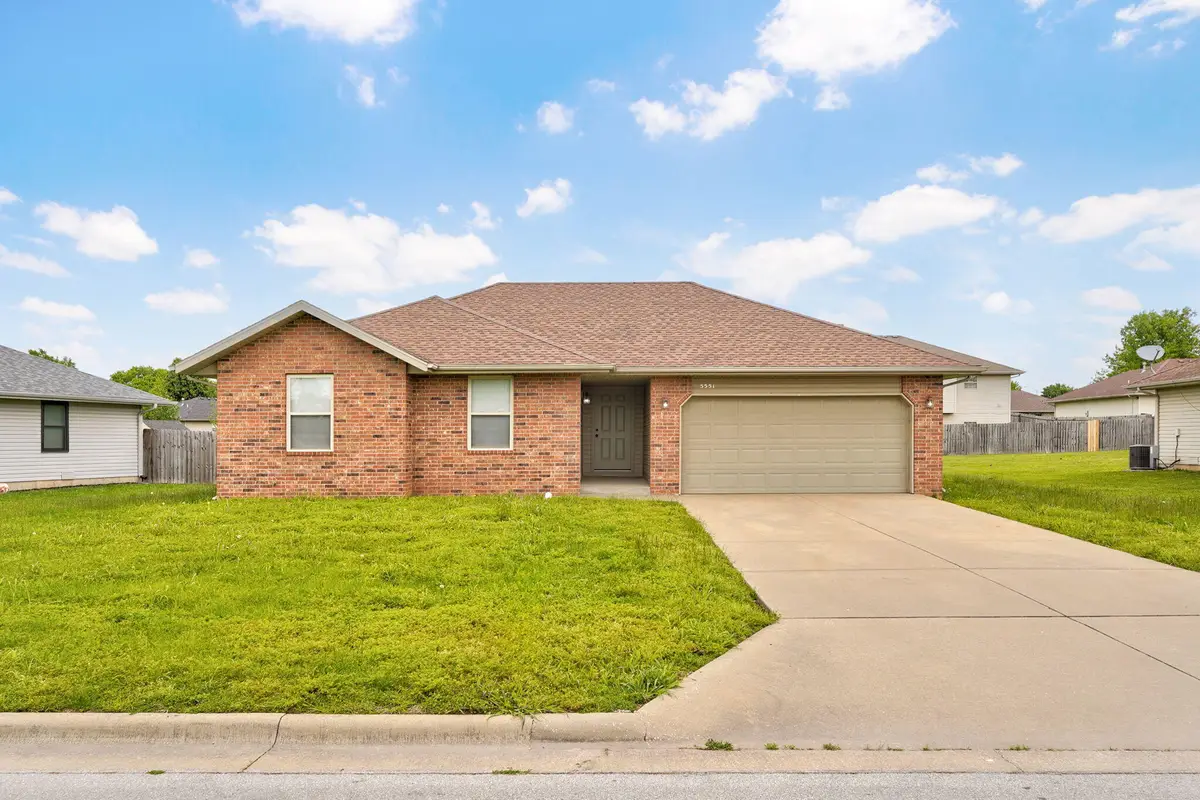 5551 W David Street W, Springfield, MO 65802 - #1
