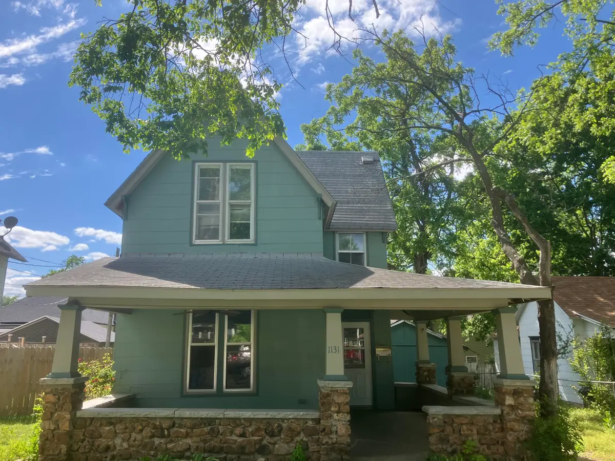 1131 Lyon Street, Carthage, MO 64836 - #1