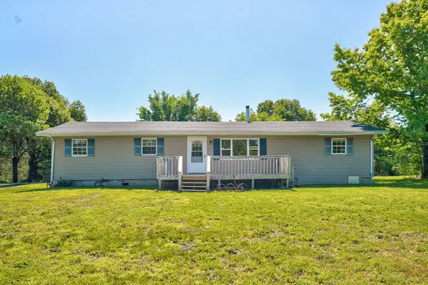 7170 Highway N, Ash Grove, MO 65604