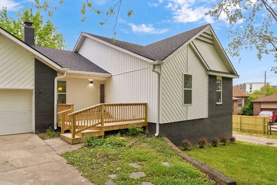 2021 E Lark Street, Springfield, MO 65804 - #2