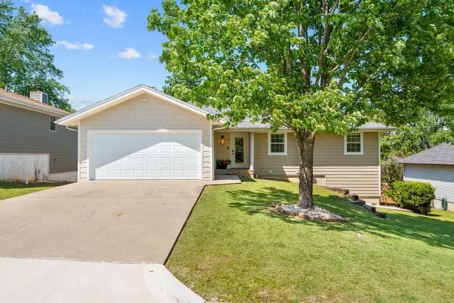 527 Sandpiper Drive, Branson, MO 65616 - #3