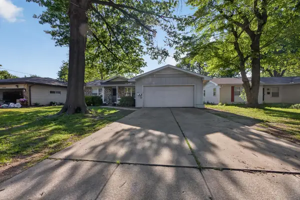 1347 S Arcadia Avenue, Springfield, MO 65804
