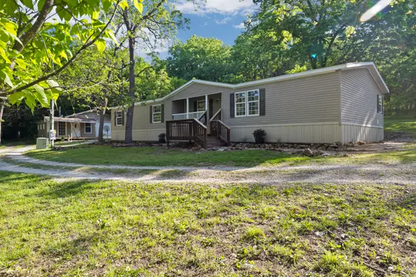 13855 SE Highway T, Weaubleau, MO 65774