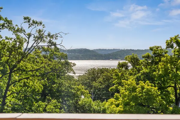 252 Sleepy Hollow Drive, Kimberling City, MO 65686