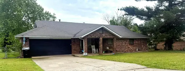 4257 W La Casa Street, Springfield, MO 65802