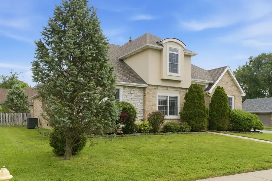 1009 E Gaslight Drive, Springfield, MO 65810 - #3