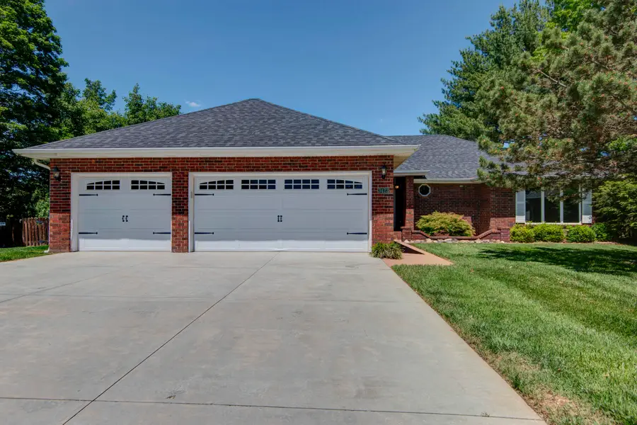3423 W Morningside Court, Springfield, MO 65807 - #2