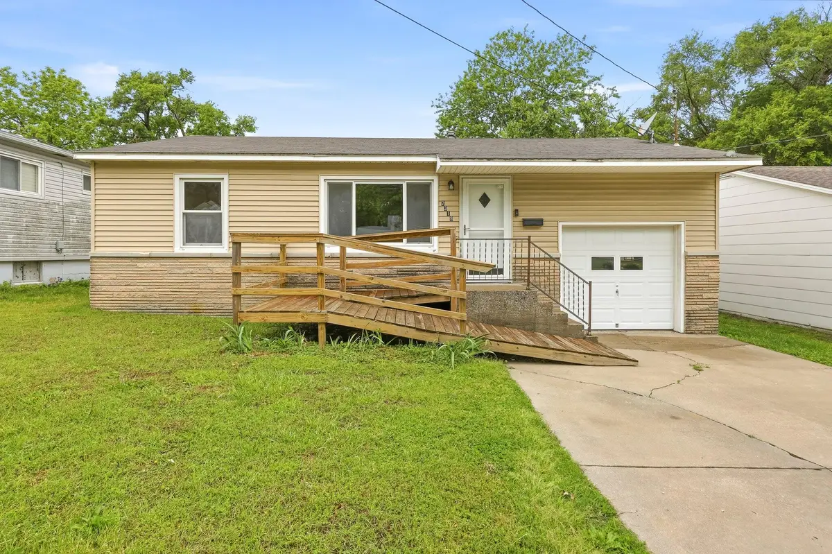 2319 N Weller Avenue, Springfield, MO 65803 - #1