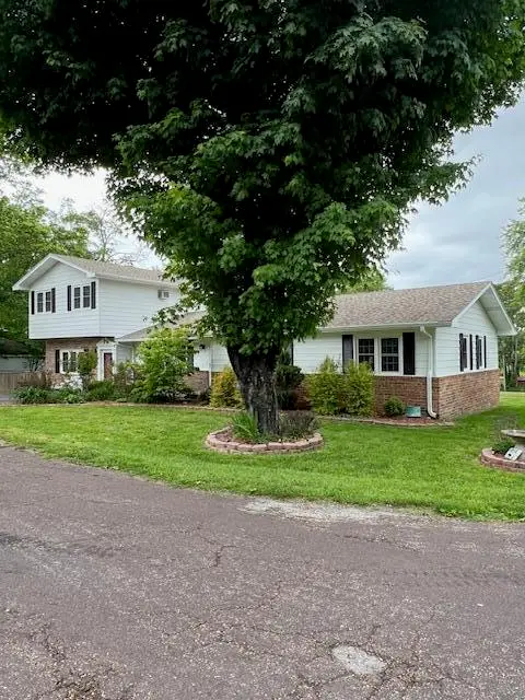 500 S Ash Street, Mountain View, MO 65548 - #3