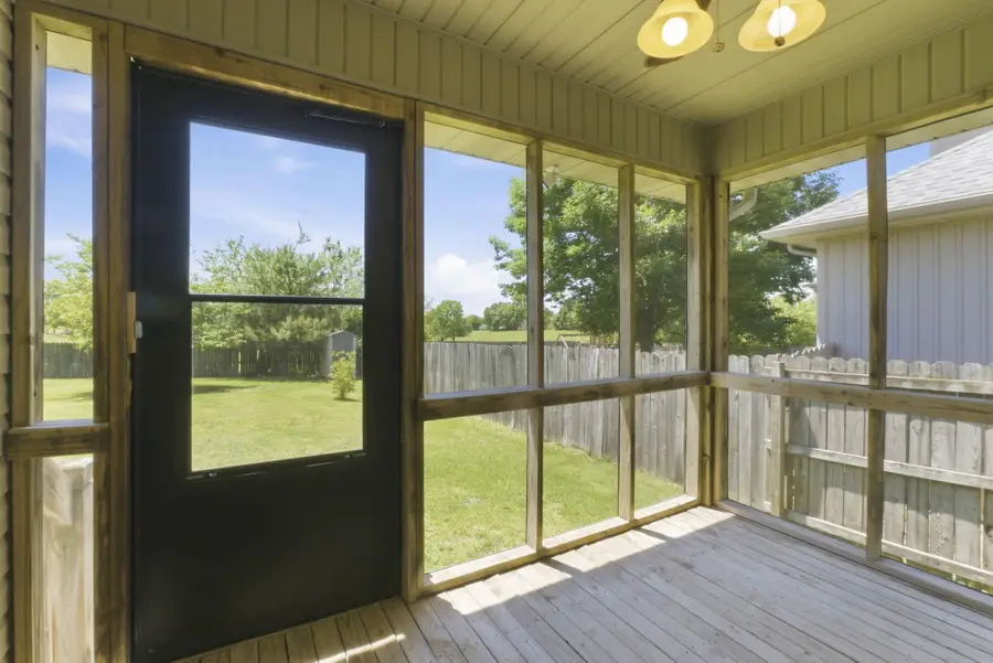 5254 E Hackberry Street, Springfield, MO 65809 - #2