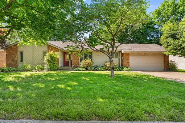 1360 E Lafayette Street, Springfield, MO 65804