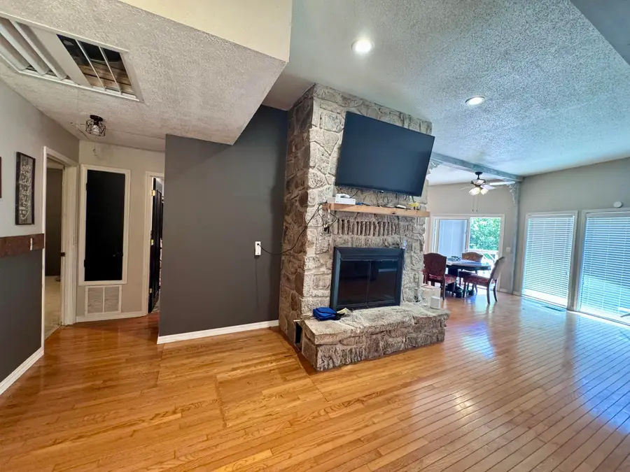 429 Pine Cone Lane, Mammoth Spring, AR 72554 - #3