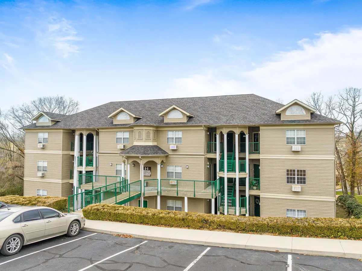 813 Holiday Ridge #3, Branson, MO 65616 - #1