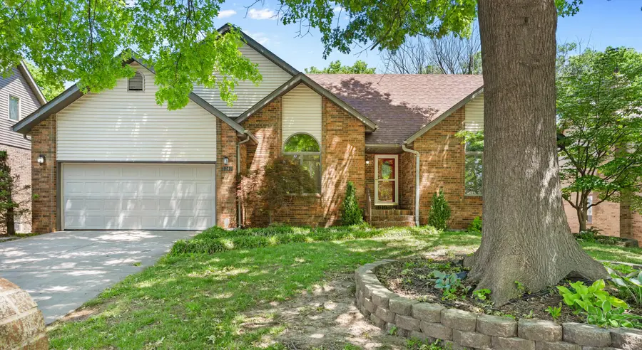 2249 E Cragmont Street, Springfield, MO 65804 - #2