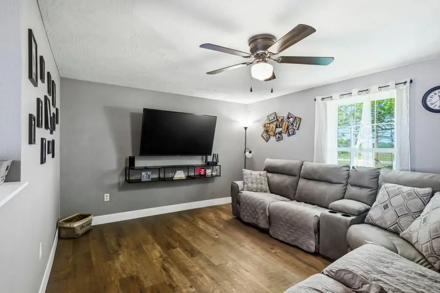 376 N Farm Road 35, Bois D Arc, MO 65612 - #3