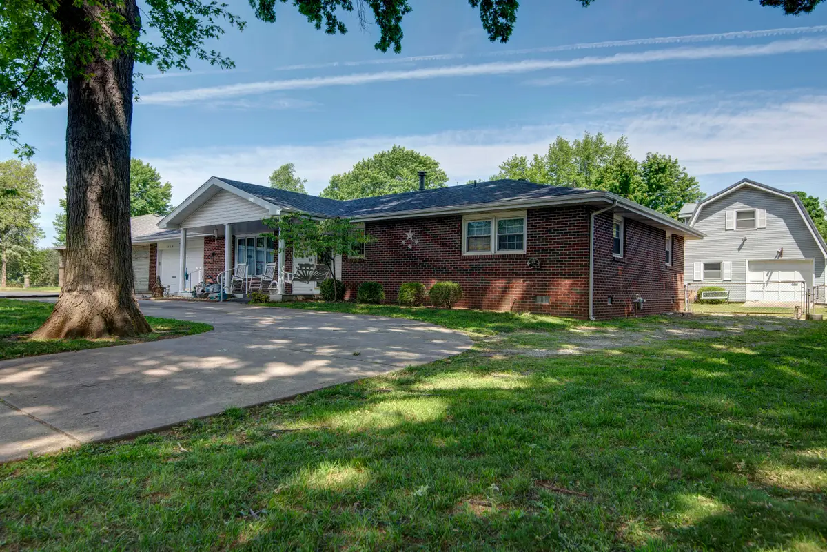 759 W Kingsley Street, Springfield, MO 65807 - #1