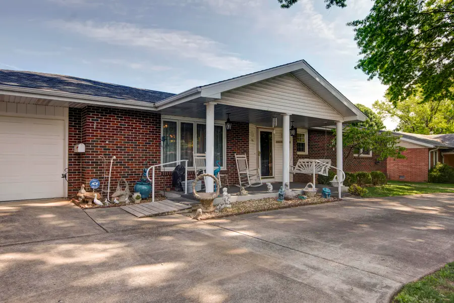 759 W Kingsley Street, Springfield, MO 65807 - #3
