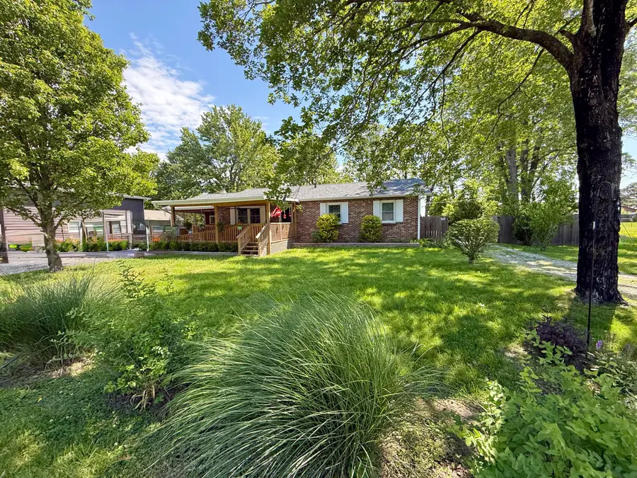 1126 E Crest Drive, Houston, MO 65483 - #2