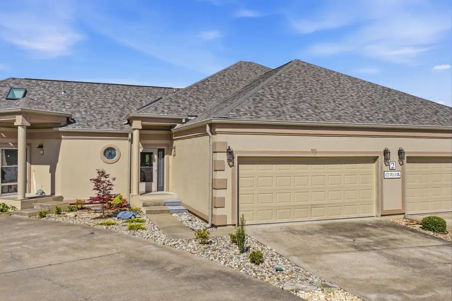 122 Villa Drive #2, Hollister, MO 65672 - #3