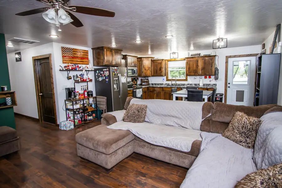 715 Hooker Drive, Buffalo, MO 65622 - #3