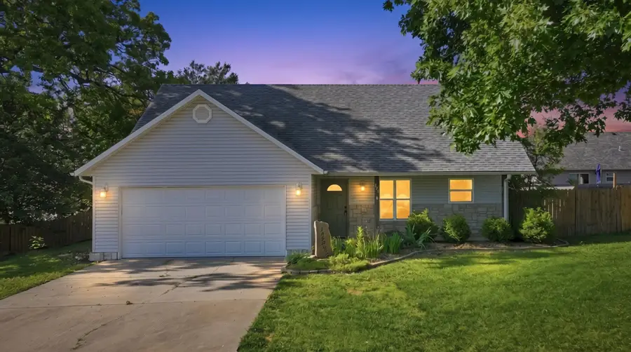130 Hemlock Court, Hollister, MO 65672 - #2