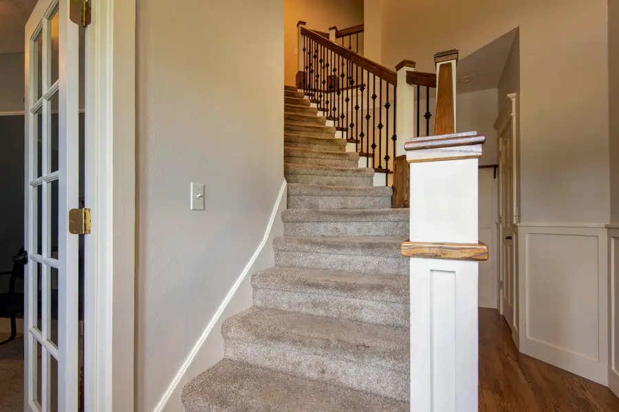 128 Green Oaks Drive, Ozark, MO 65721 - #3