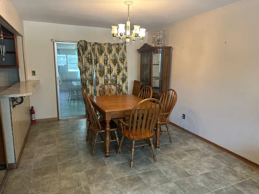 2119 E Zora Street, Joplin, MO 64801 - #3