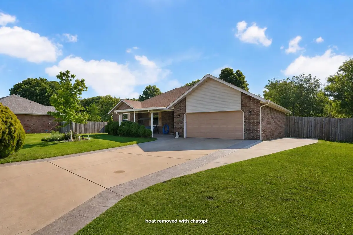 606 Ryleigh Circle, Nixa, MO 65714 - #1
