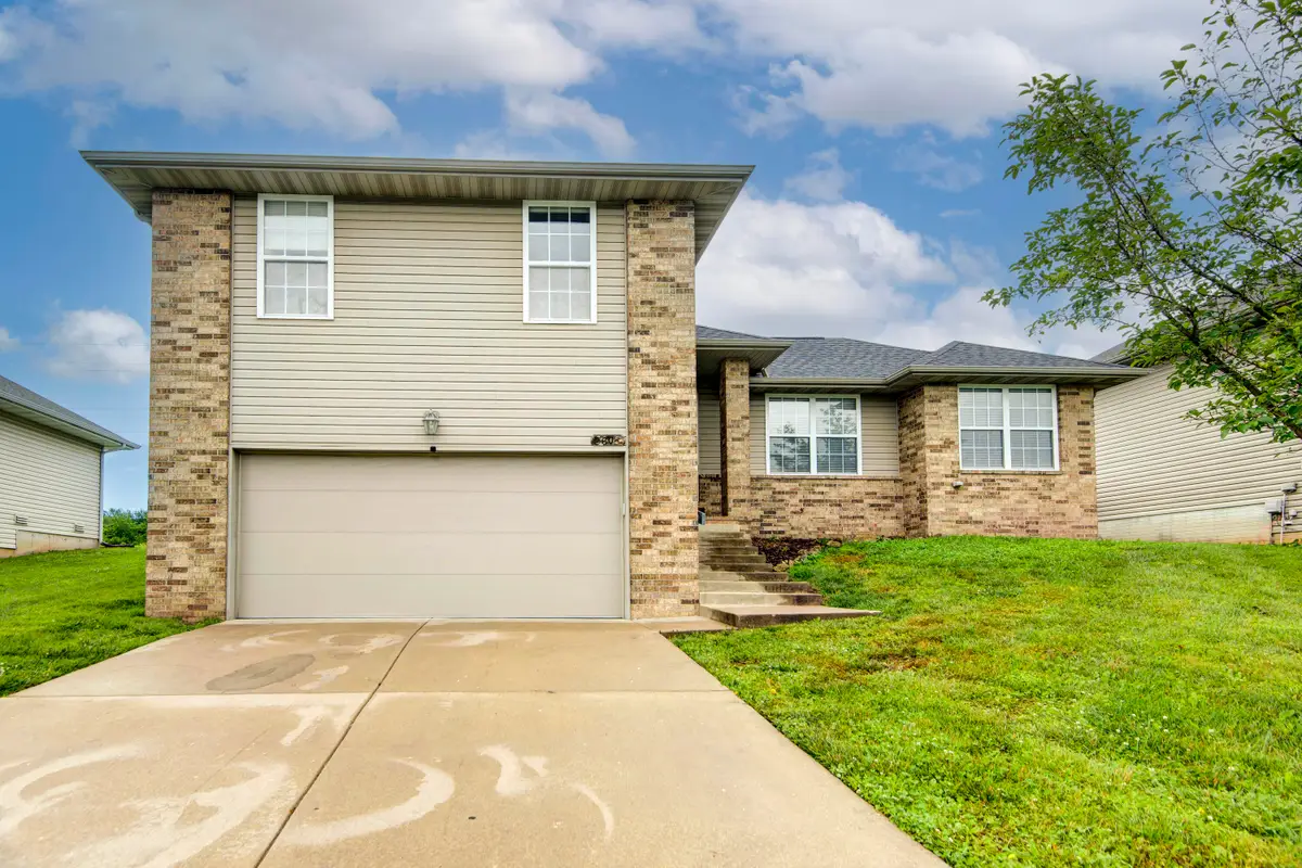 3808 N Spring Brooke Avenue, Springfield, MO 65803 - #1