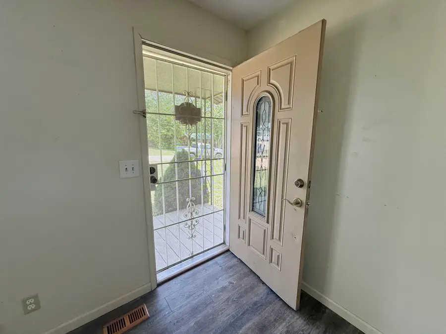1230 Dewey Street, Houston, MO 65483 - #3
