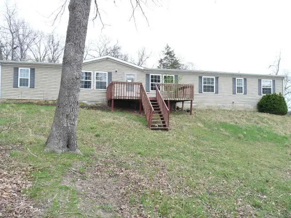1006 Deerfield Road, Merriam Woods, MO 65740