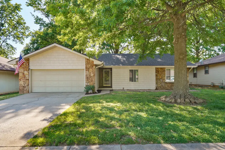 3267 S Benton Avenue, Springfield, MO 65807 - #2