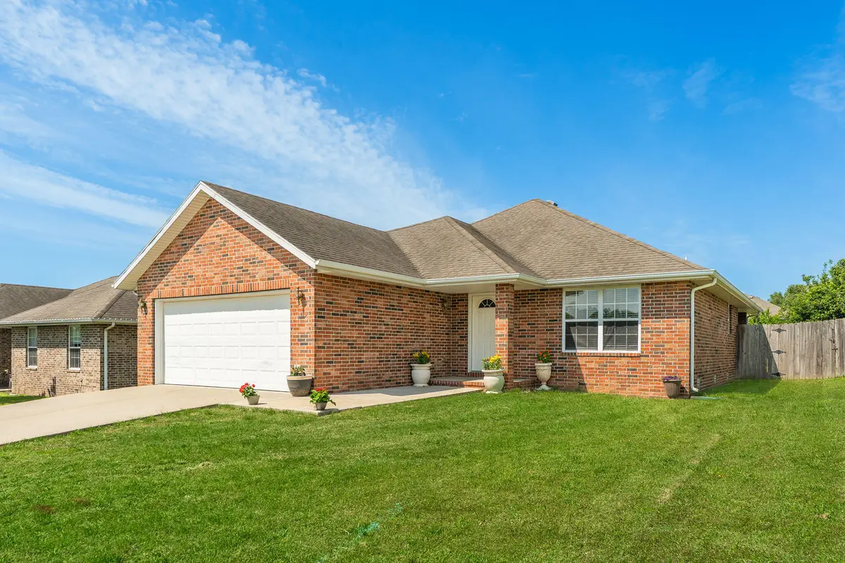 3519 S Glen View Avenue, Springfield, MO 65804 - #1