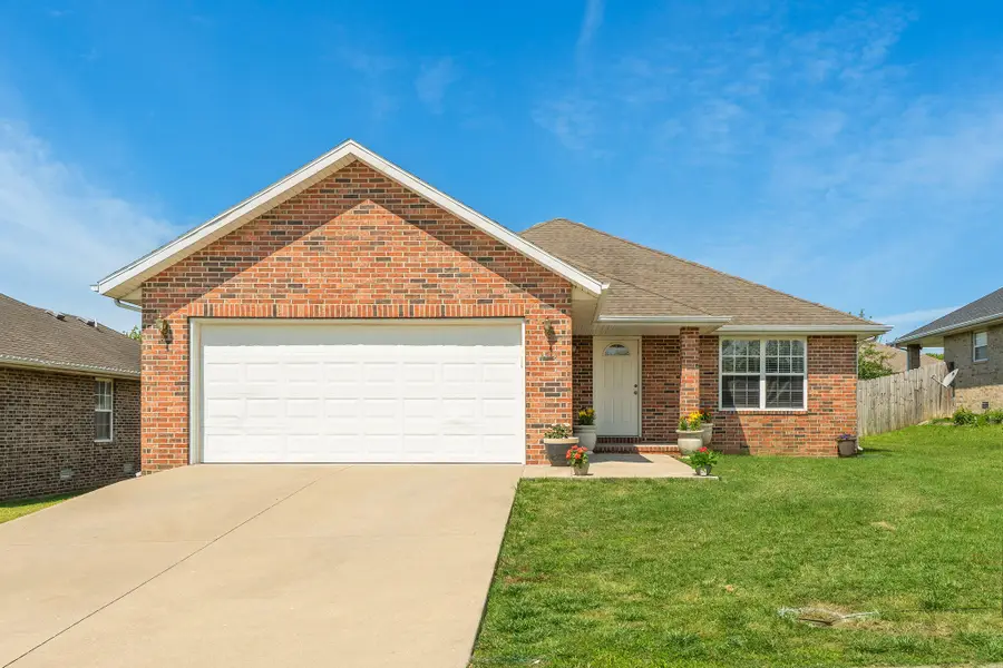 3519 S Glen View Avenue, Springfield, MO 65804 - #2