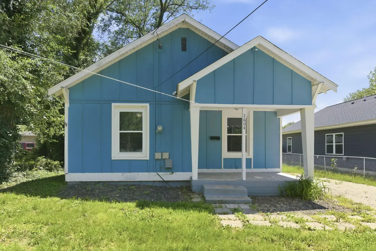 2604 W Calhoun Street, Springfield, MO 65802 - #1