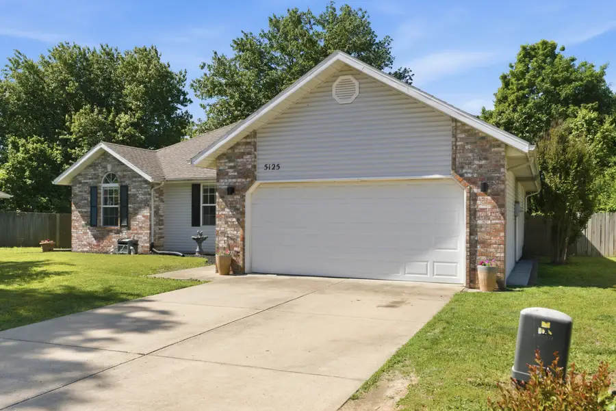 5125 N 10th Street, Ozark, MO 65721 - #3