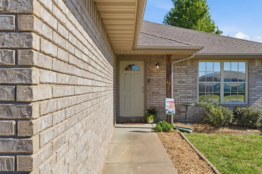 4439 W Normal Street, Springfield, MO 65802 - #3